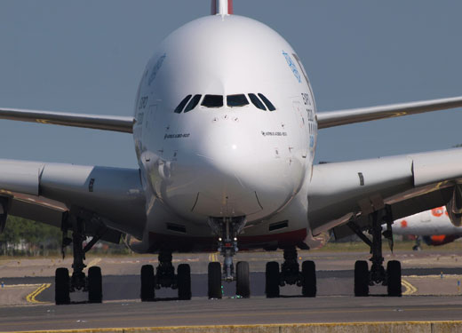 تصنيف الطريق الملاحي لطيران الإمارات بين دبي ولندن كسادس أكثر الطرق ازدحامًا على مستوى العالم