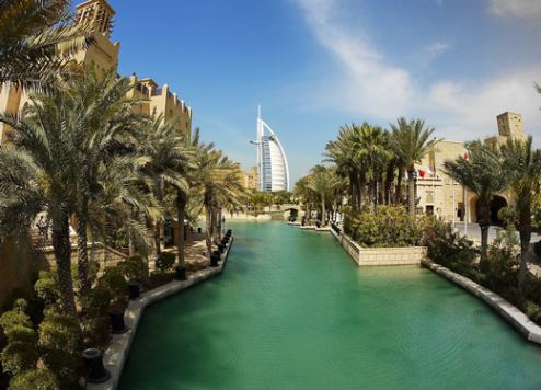دبي على المسار الصحيح للأداء السياحي في عام 2017