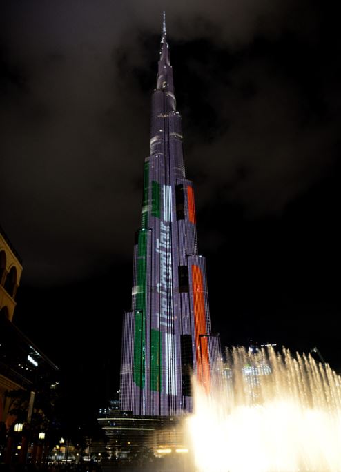 برج خليفة ونافورة دبي الوجهتان المفضلتان للسائحين في الإمارات العربية المتحدة