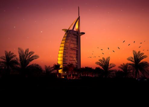 مقر الضيافة الرئيسي: كيف يرتقي قطاع الفنادق في دبي موجة النجاح؟  