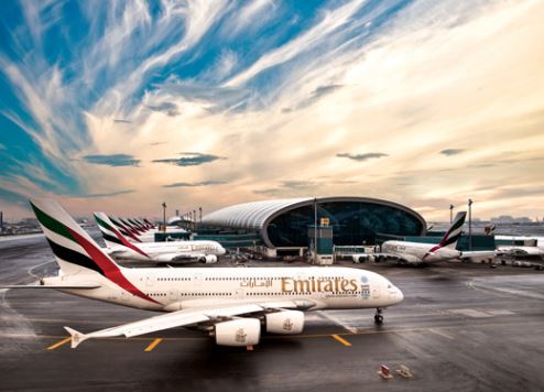 اختيار طيران الإمارات "أفضل شركة طيران في العالم" في حفل جوائز TRIPADVISOR الافتتاحية