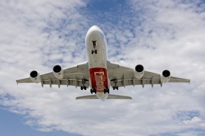 الإماراتية A380 تلفت انتباه أكثر من 18,000 زائر في معرض دبي للطيران