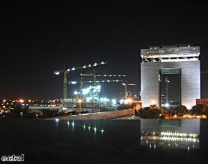 دبي تدشّن 'خارطة طريق للنموّ'