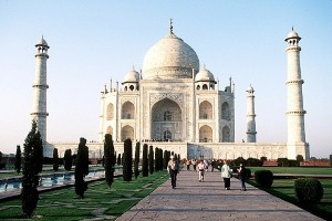 افتتاح تاج أرابيا في 2017