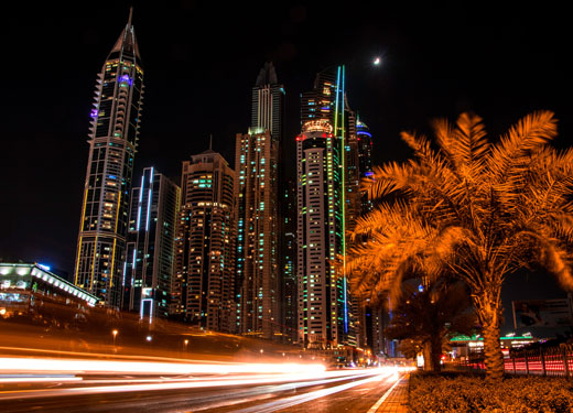 دبي تعزز إمكانية الوصول إلى المناطق الحرة