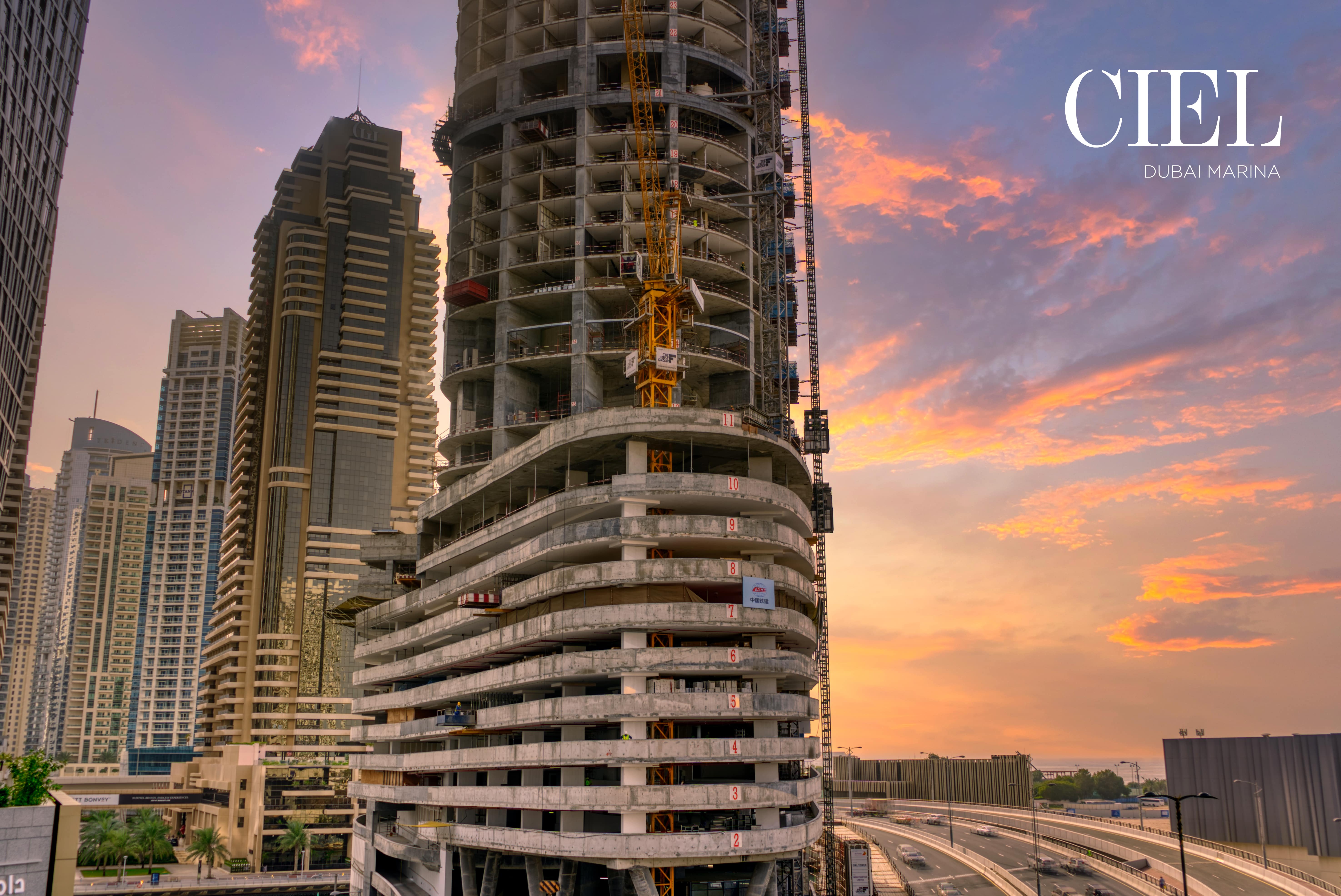 أطول فندق على مستوى العالم، برج سيل، يتجاوز جدول البناء المقرر