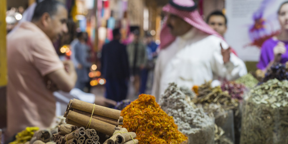 DUBAÏ : D’HIER À AUJOURD’HUI