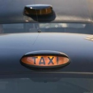 Dubai's taxi fleet introduces more hybrid cars