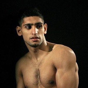 Amir Khan continues to talk up Dubai